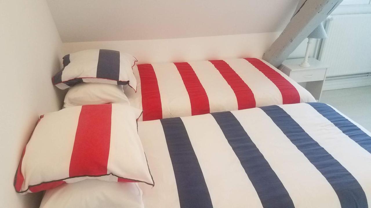 Isneauville Manoir De L'As De Trefle B&B 외부 사진