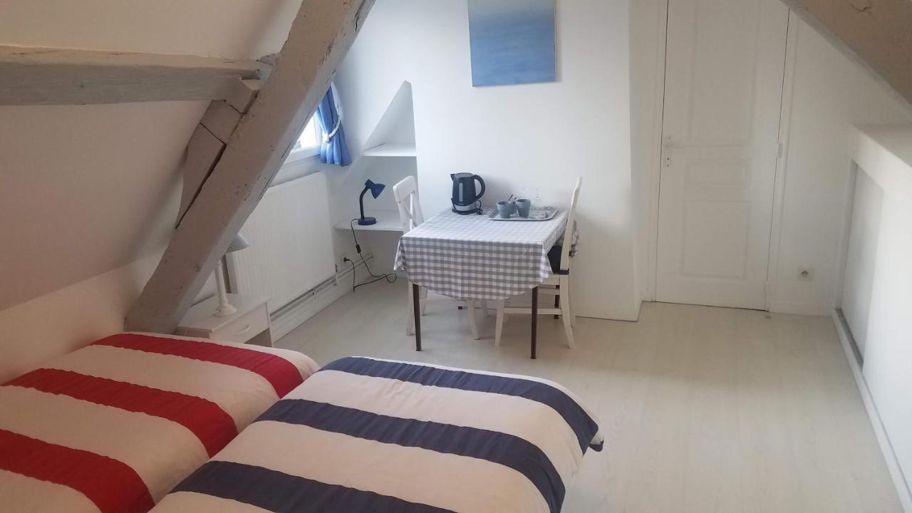 Isneauville Manoir De L'As De Trefle B&B 외부 사진